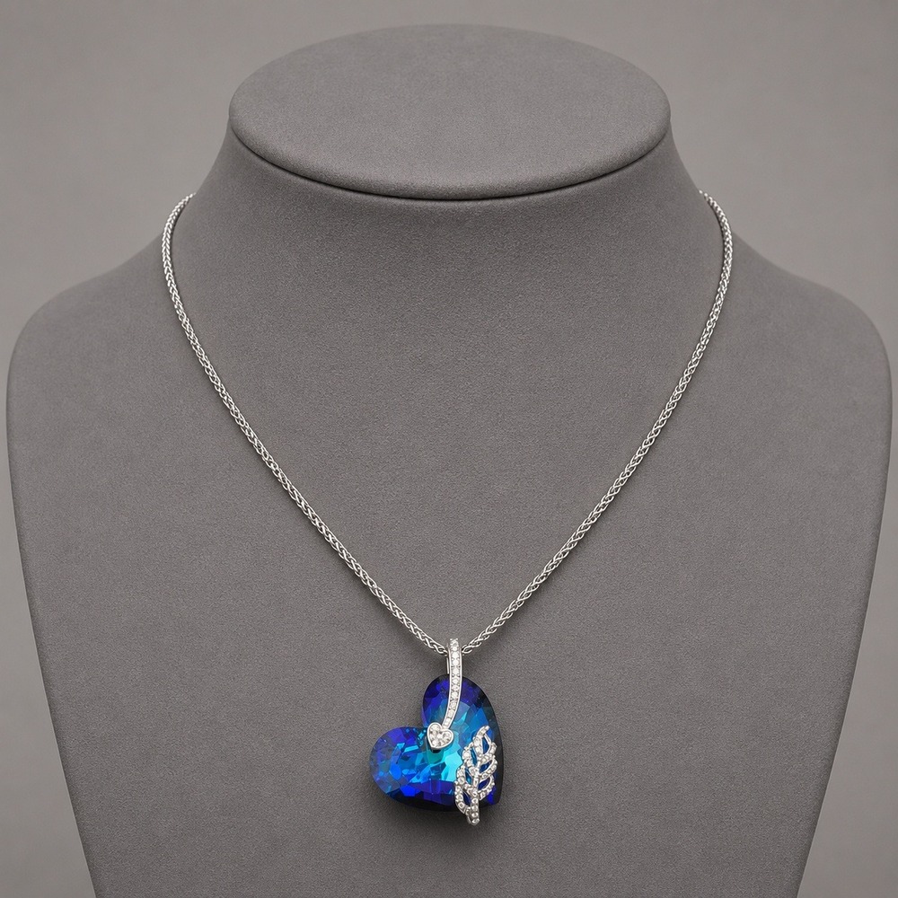 Necklace Blue Crystal Heart Pendant Silver Tone Chain Rhinestone Accent 16-18"